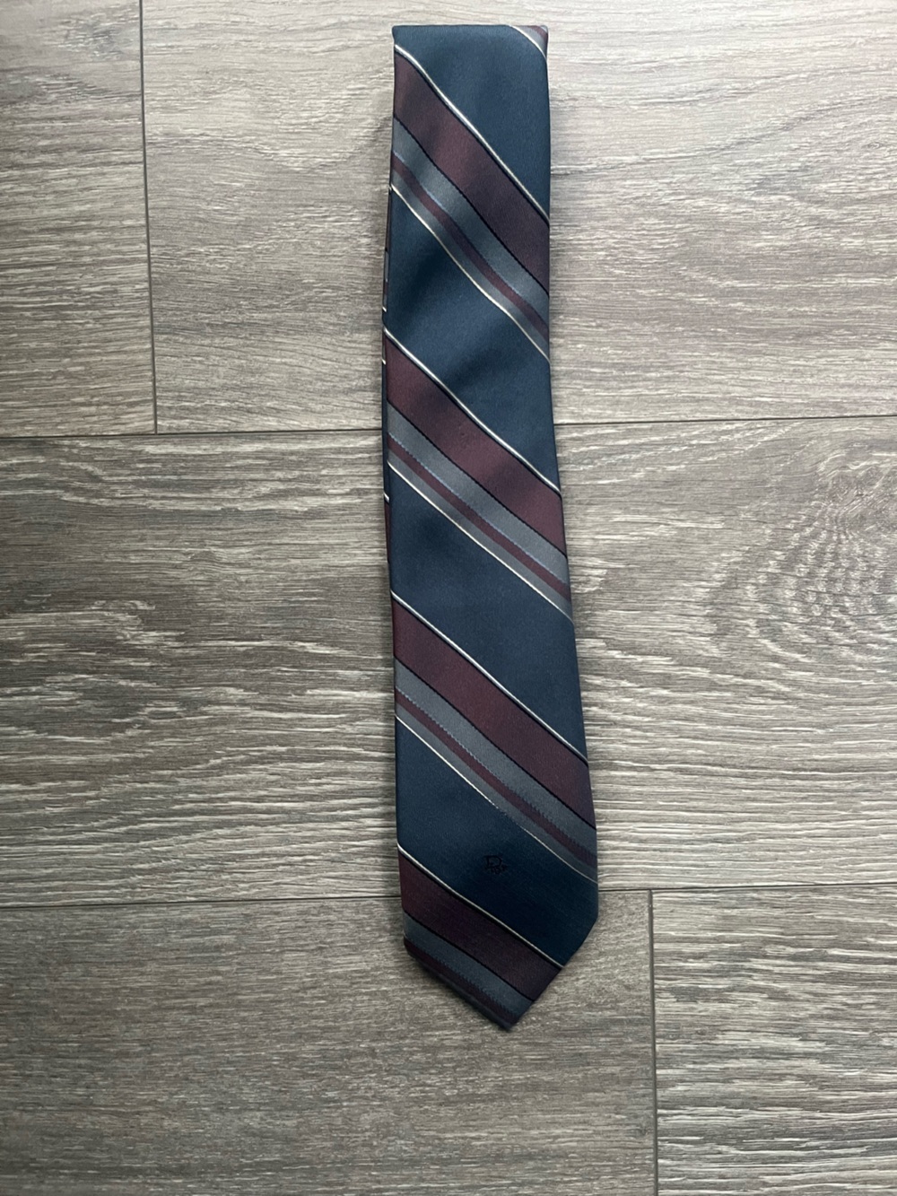 Dior Blue Purple Striped Men’s Neck Tie Professional Work Career 54” x 3”